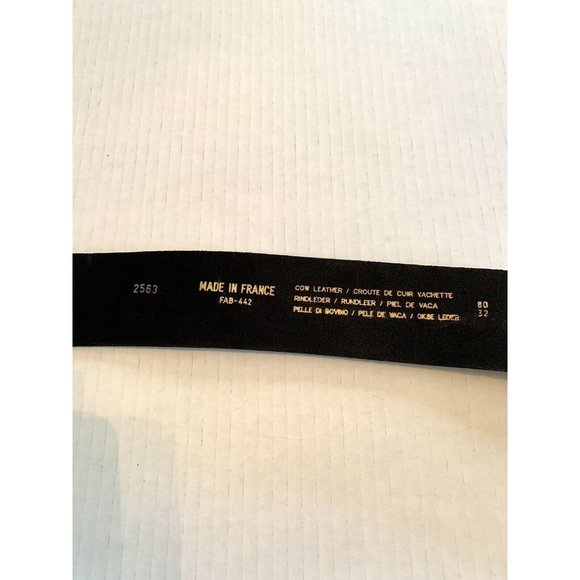 women’s black leather belt with silver embossed buckle made in Spain. - Picture 5 of 10